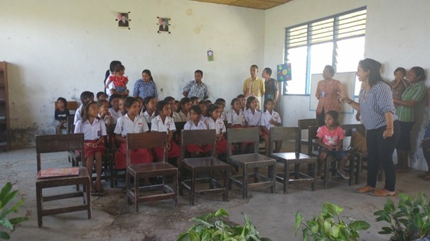Basisschool in vallei in Lewa