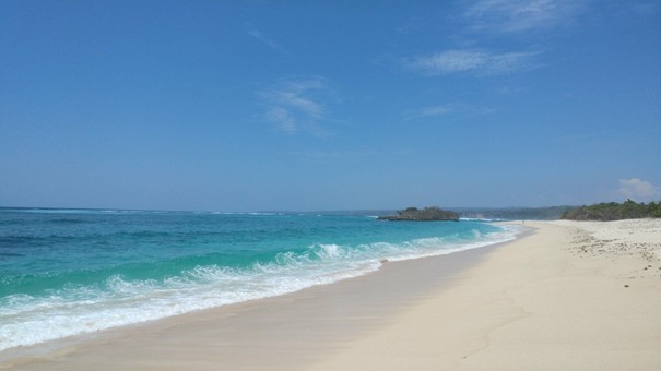 Marosi beach, Sumba